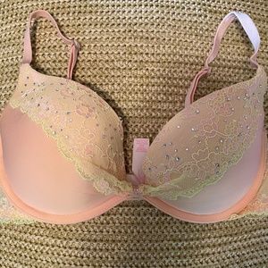 Victoria Secret Bra